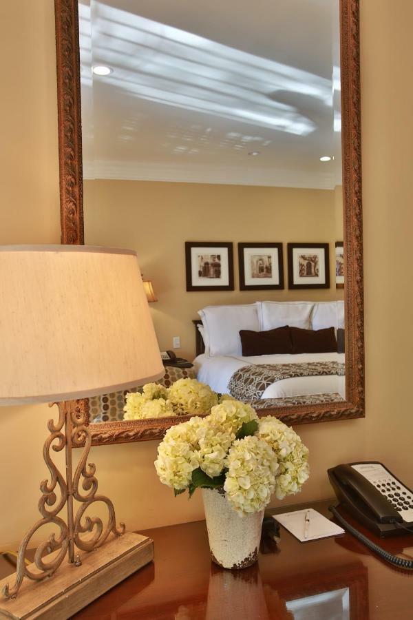 Westlake Village Inn Ngoại thất bức ảnh