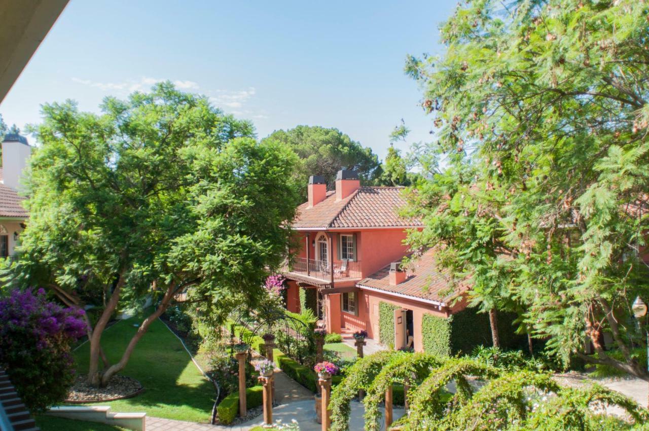 Westlake Village Inn Ngoại thất bức ảnh